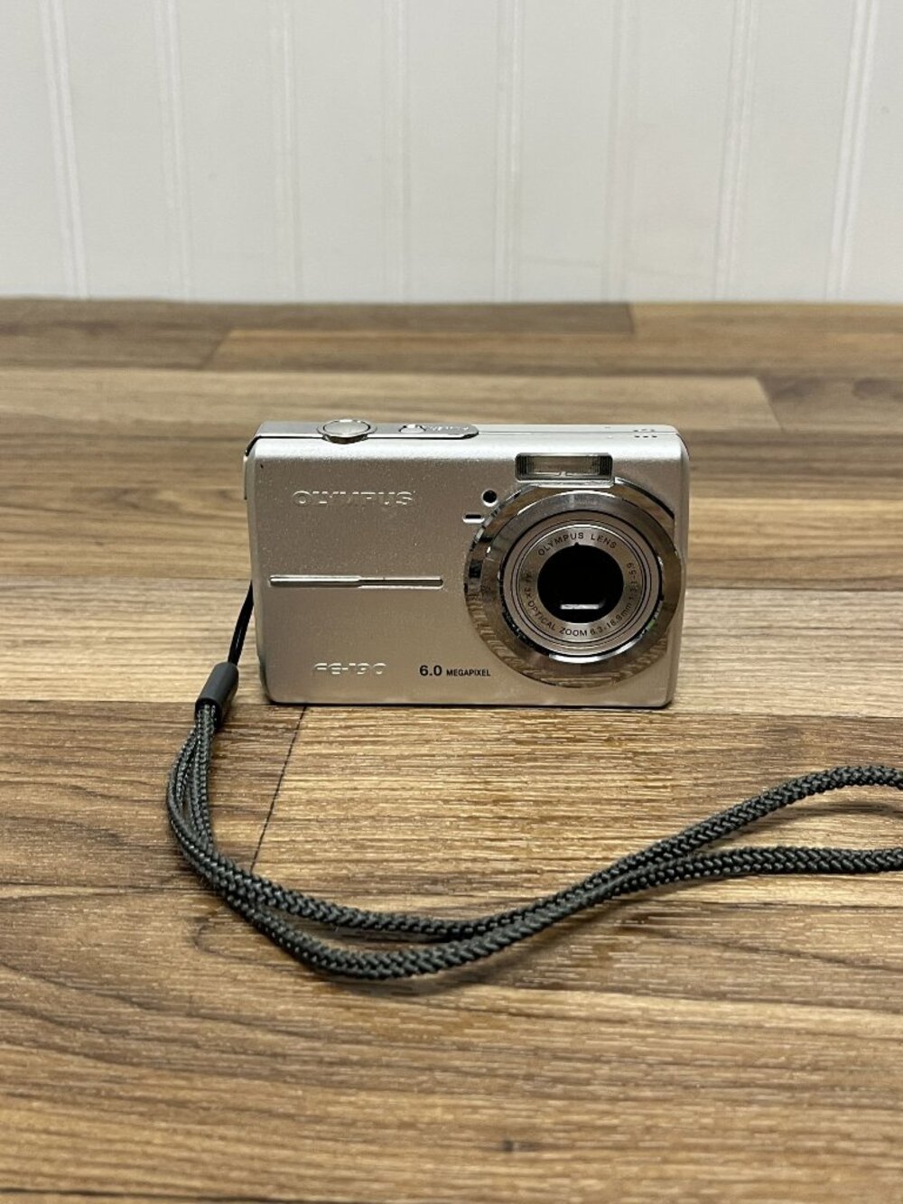 Olympus FE-190 6.0MP Silver Digital Camera Camera Only No Battery, Charger
